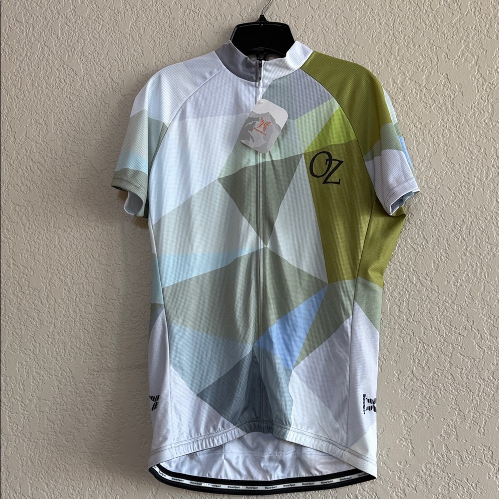 Women’s Cycling Kit. NWT.